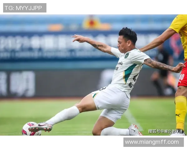 深圳足球队以71分领跑选拔赛积分榜展现强劲实力 深圳足球队以71分领跑选拔赛积分榜展现强劲实力